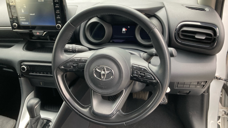 Toyota Yaris 1.5 Hybrid Design 5dr CVT Hybrid Hatchback